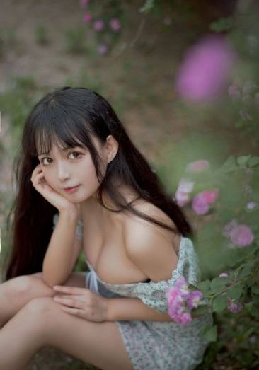 伊人免费在线_国产剧电影全集观看
